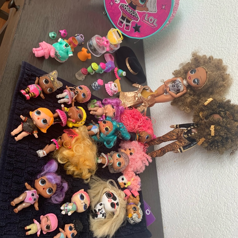 LOL DOLLS - Picture 2 of 4